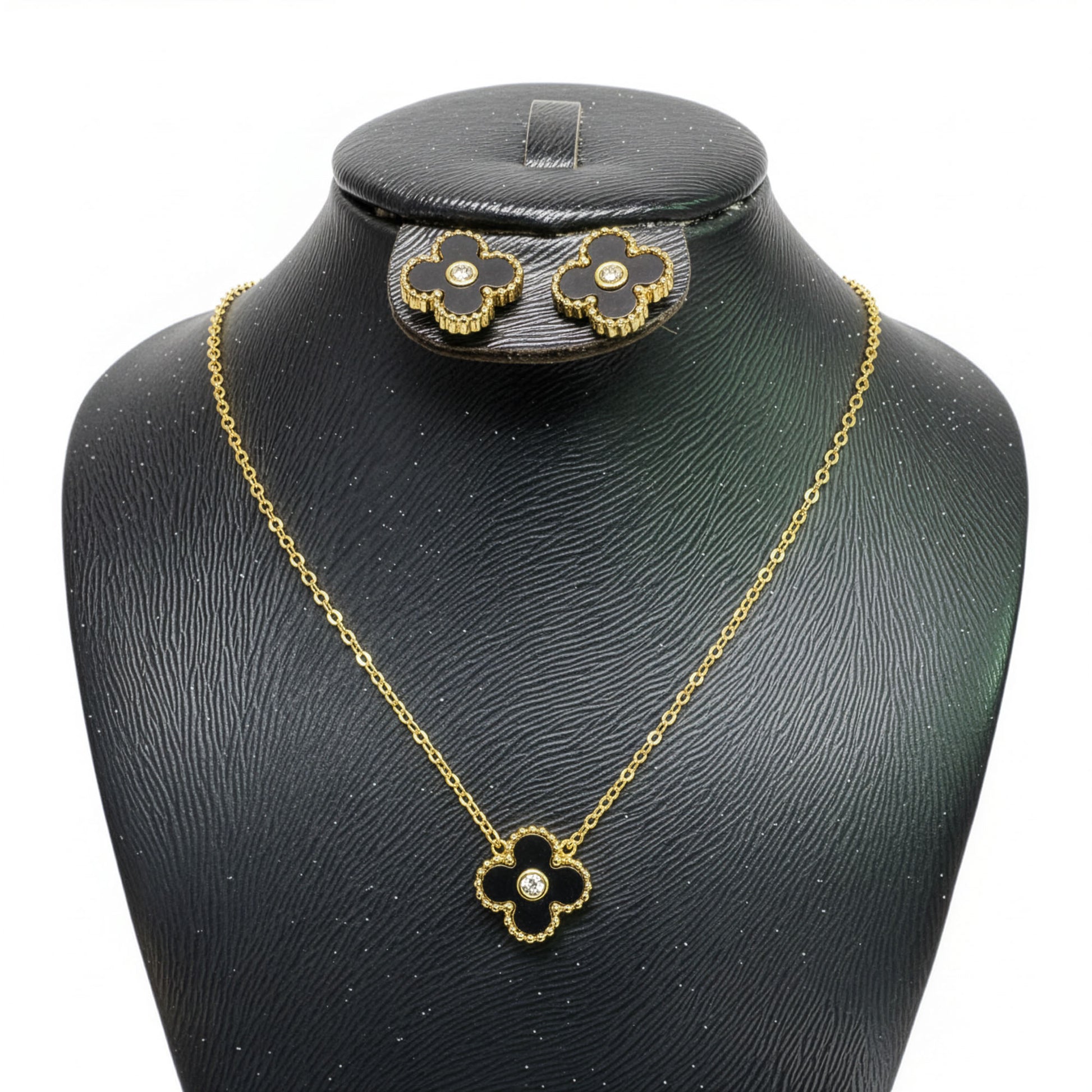 Set Trèfle Lumière Onyx collier et boucles cristal doré sur buste noir — Beauty Store Maroc