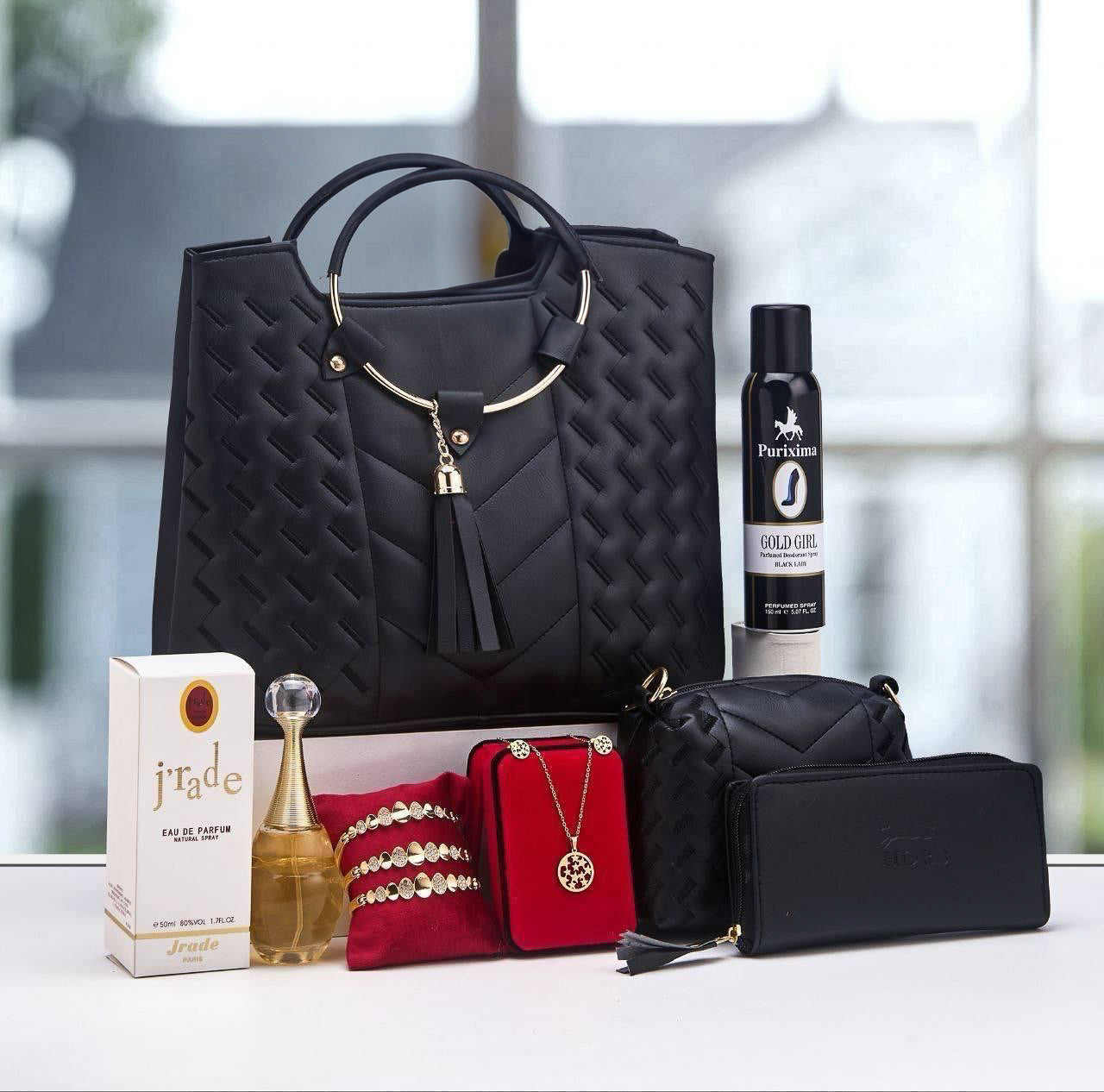 ✨ مجموعة الأناقة المطلقة – 7 قطع أساسية لإطلالة ساحرة ! ✨